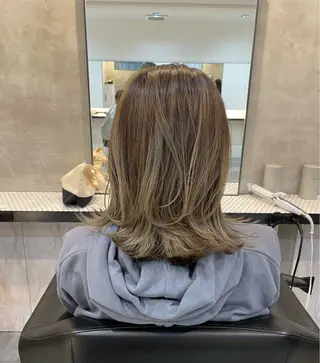 セミロング カラー ニュアンスカラー🫧 加納のヘアスタイル