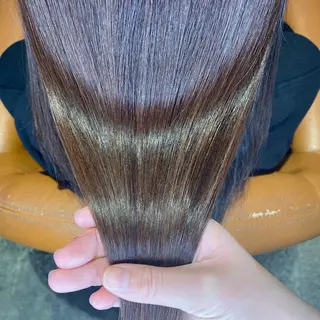 ロング カラー 髪質改善×矯正🫧 韓国ヘアasamiのヘアスタイル