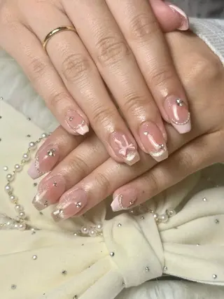 ネイル ルシイ🎀新宿長さ 出しパーツ専門店のネイルデザイン