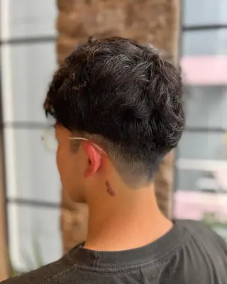 メンズ Hwyl八王子所属・お悩み解決✨ 関根大介✂︎のヘアスタイル