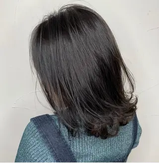 セミロング カラー ヘアアレンジ 🧸韓国/髪質改善 MOE🇰🇷🧸のヘアスタイル