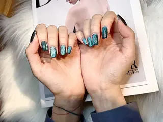 ネイル West Coast Nail Salon 池袋西口所属・き のこのネイルデザイン