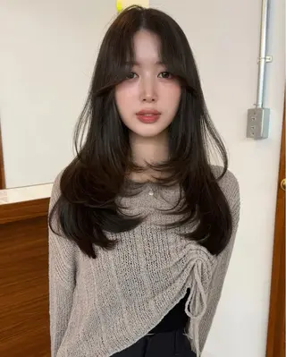 ロング カラー 大阪梅田/ イマムラミヅキのヘアスタイル