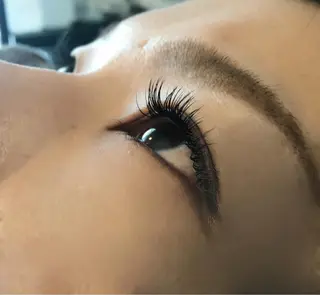 マツエク・マツパ mulier所属・mulier 平松のマツエク・マツパデザイン