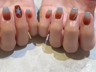 ネイル 舞田 苑香のネイルデザイン