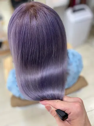 ミディアム カラー パーマ ヘアアレンジ メンズ キッズ ネイル マツエク・マツパ アイブロウ 🌟ブリーチ特化型 ハイトーンカラー🌟のヘアスタイル