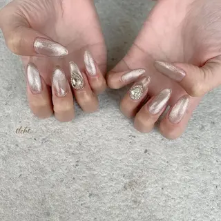 ネイル Rio 𓍼のネイルデザイン