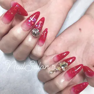 ネイル Nailsalon r.のネイルデザイン