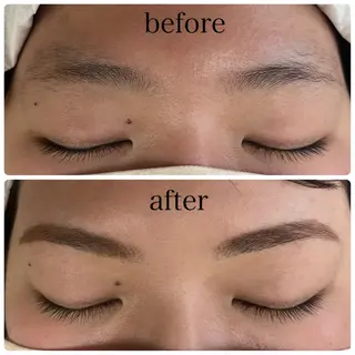 アイブロウ Regene ARAKIのネイルデザイン