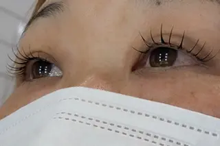 マツエク・マツパ 多田 遥香のヘアスタイル