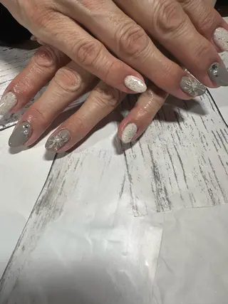 ネイル e.nail所属・🍎吉田 恵里🍎のネイルデザイン