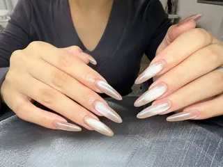 ネイル Kaka_ パラジェル、長さだしのネイルデザイン