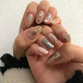 ネイル 河野 弥月のネイルデザイン