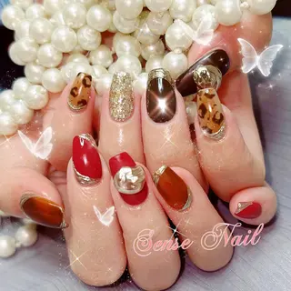 ネイル Kurieitibu 🍬Byu~tīのネイルデザイン