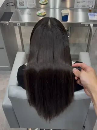 ロング Hair&Make Allure所属・塩谷康生/髪質改善 /ボブ/縮毛矯正のヘアスタイル