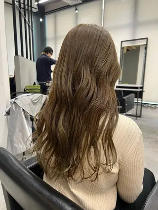 ロング 赤み消しカラー✳️ 井上明日翔💫のヘアスタイル