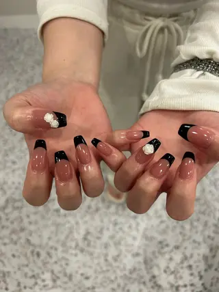 ネイル 小松 千冬snazzyのネイルデザイン