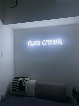 eyes cream所属・まつ毛と眉毛のおみせ 🪄なんばのマツエク・マツパデザイン
