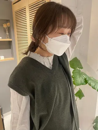 ミディアム カラー 🩰オリーブ/ ベージュ松本咲花🩰のヘアスタイル