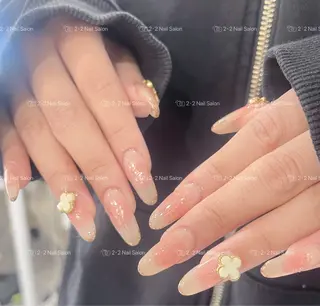 ネイル Rainrain💧 パーツ豊富、やり放題のネイルデザイン