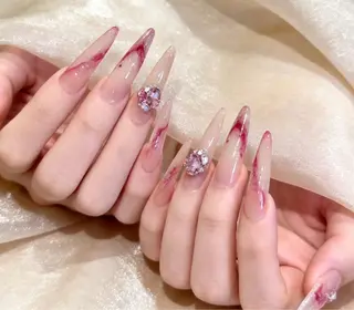 ネイル D-BEAUTY Nailsalonのネイルデザイン