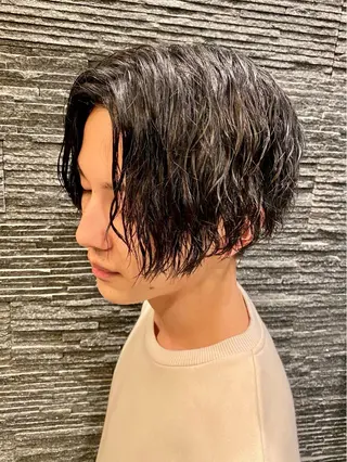 ミディアム パーマ メンズ 杉本 和大のヘアスタイル