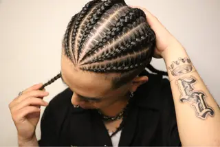 メンズ Hairsalon F＋Moana by　HEADLIGHT所属・松永 蓮のヘアスタイル