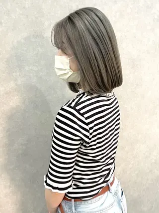 セミロング 艶カラー YOSHIMURAのヘアスタイル