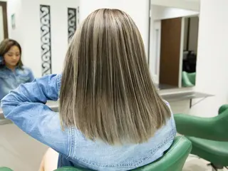 セミロング カラー Re:ta Hair 飯田淳平のヘアスタイル