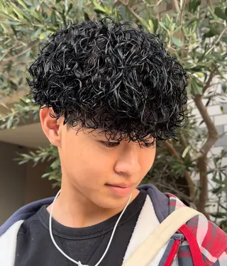 パーマ メンズ 年間2000名担当◎ パーマ職人/仲原佑樹のヘアスタイル