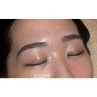 アイブロウ HooK所属・HooK Sayaka🎀のマツエク・マツパデザイン