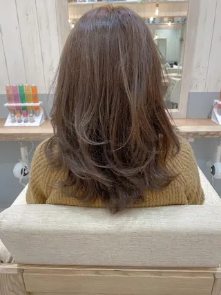 ミディアム カラー 新宿/韓国風レイヤー 髪質改善/渋谷直樹のヘアスタイル