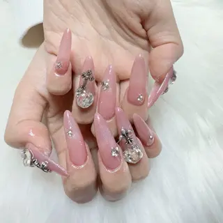 ネイル 🎀nana🫧 ワンホンネイル🎀のネイルデザイン