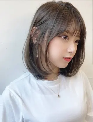 ミディアム カラー HONEY渋谷 髪質改善/レイヤーのヘアスタイル