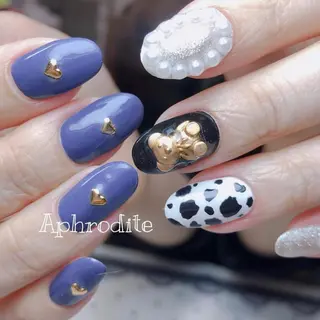 ネイル Aphrodite パラジェル認定サロンのネイルデザイン