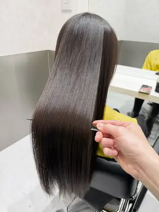 ロング 美髪職人あお🦕 髪質改善｜原宿のヘアスタイル