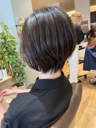 ショート 片倉 由湖のヘアスタイル