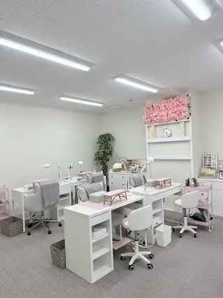 Aura Nail サロン所属・AURA NAIL🎀💅のネイルデザイン