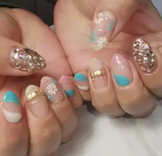 ネイル reve あやののネイルデザイン