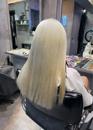 ロング ハイトーン/ブリーチ /ウルフ⛓️MAKIのヘアスタイル