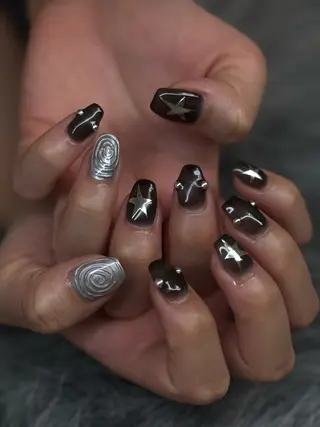 ネイル MITSUME 🎀 yumeのネイルデザイン