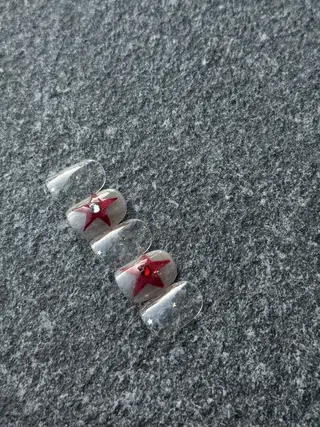 ネイル neouv所属・NEOUV_ mikuのネイルデザイン