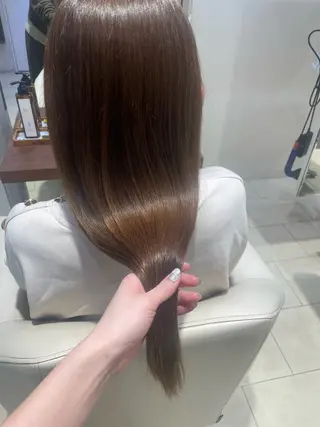 ロング カラー 森 邑奈のヘアスタイル