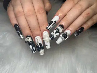 ネイル Nail Salon L'arc所属・💊大阪/心斎橋 moni🧠のネイルデザイン