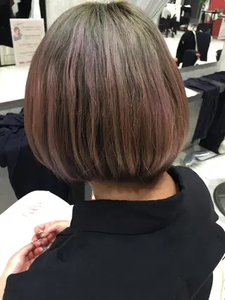 ショート カラー Earth岩槻店 YAGIのヘアスタイル