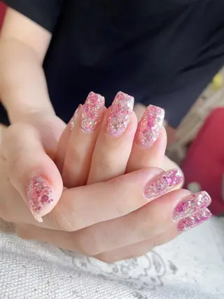 ネイル BETTER ME ネイルサロン池田公園のネイルデザイン