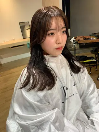 ミディアム 美髪・シールエクステ ホソタニリョウコのヘアスタイル