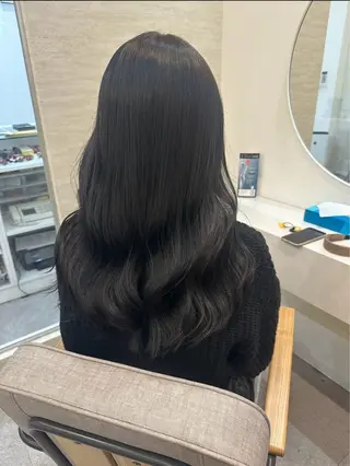 ロング カラー 鈴木 凜音のヘアスタイル