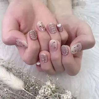 ネイル 🦋ネイルサロン ブラン🌈ゆりのネイルデザイン