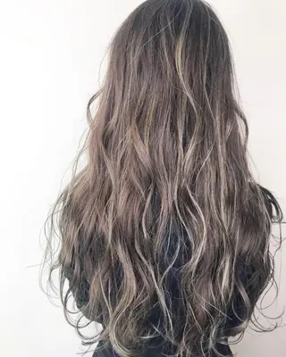 ロング カラー 🎊ルービック 京橋店💛のヘアスタイル